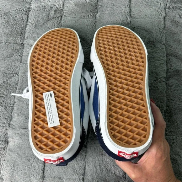 VANS Knu Skool NEW Navy White Suede Men’s 9 Women’s 10.5 Puffy 497974 Kn… - Picture 9 of 9